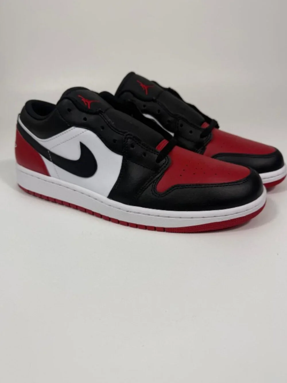 Men Air Jordan 1 Low Sneakers 8 White/Black-Varsity Red-White - Picture 4 of 5